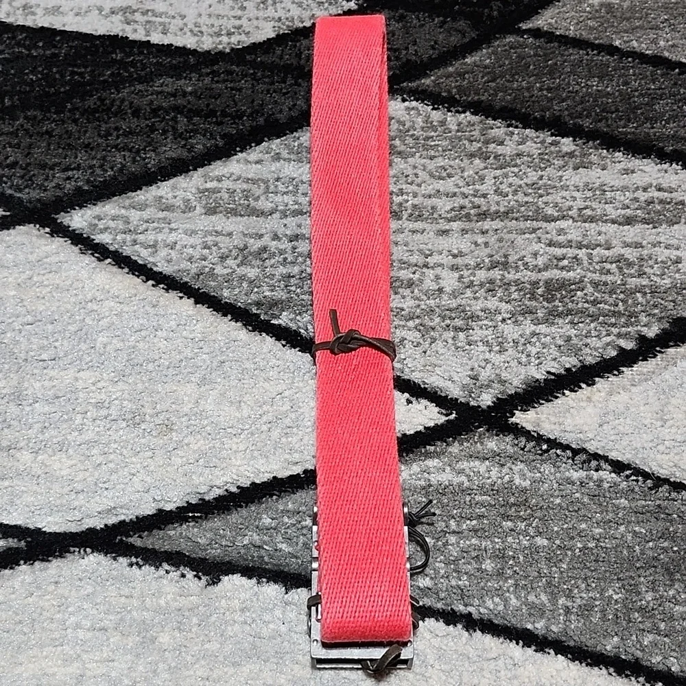 WILL LEATHER GOODS RED WOVEN ADJUSTABLE LENGTH & METAL 